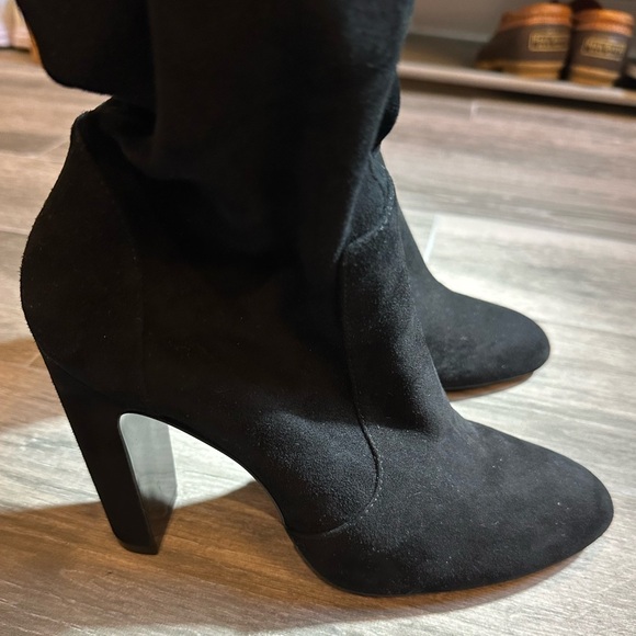 STUART WEITZMAN Vidaland 100MM Suede Over-the-Knee Boots, black, size 7.5 - Picture 4 of 12